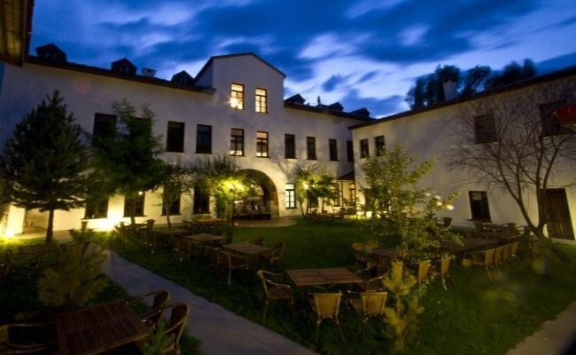 Cheltikov Hotel Kars Ngoại thất bức ảnh