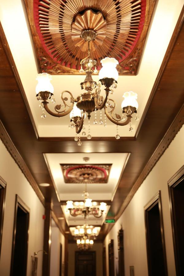 Cheltikov Hotel Kars Ngoại thất bức ảnh